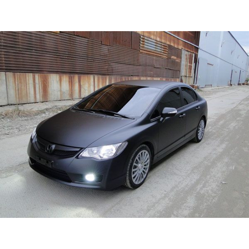 Оклейка автовинілом дверцят металік/перламутр