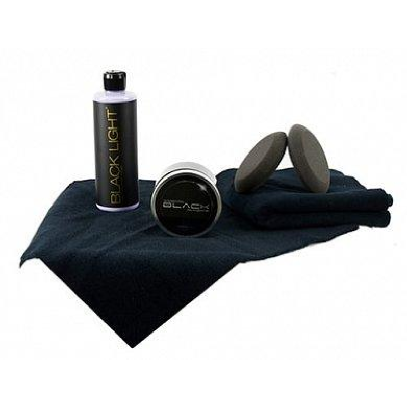 Набір для догляду та захисту за автомобілями чорних і темних кольорів