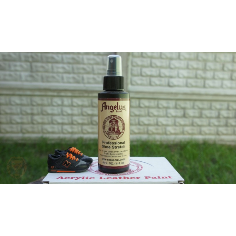 Купити засіб для розтяжки взуття Angelus