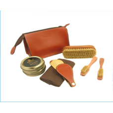 Догляд за взуттям