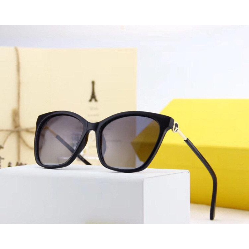 Жіночі модні сонцезахисні окуляри Fendi (1066)