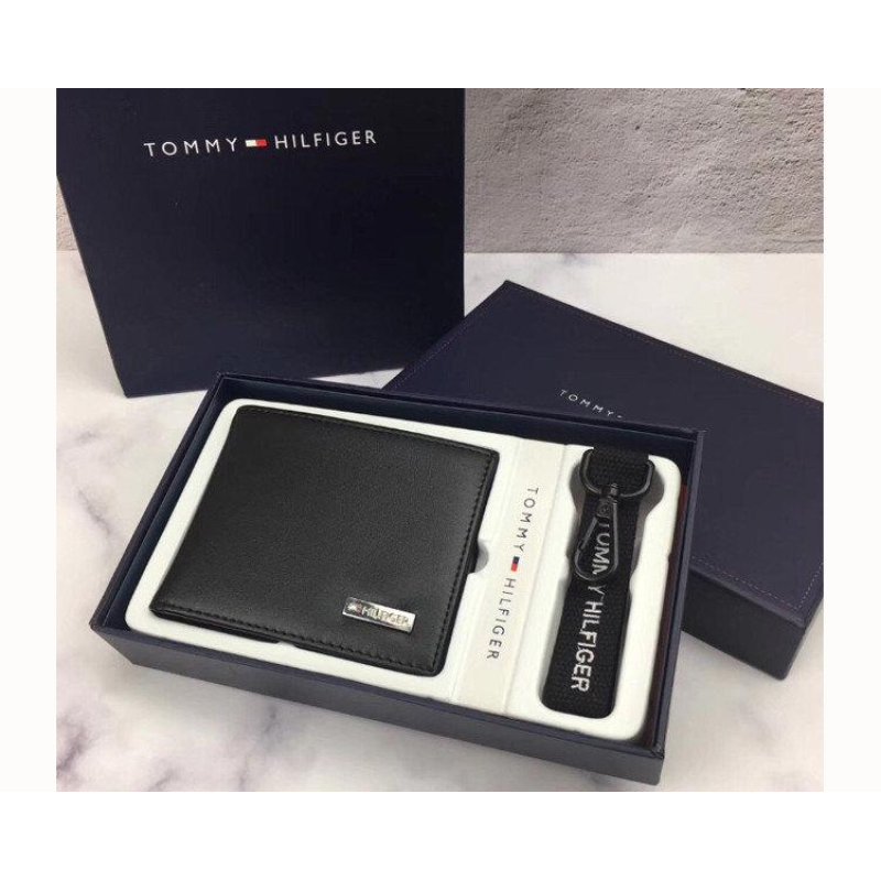 Чоловіче шкіряне портмоне Tommy Hilfiger (044) подарункова упаковка Чоловіче шкіряне портмоне Tommy Hilfiger (044) подарункова упаковка