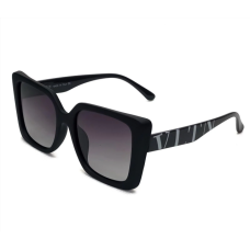 Жіночі сонцезахисні окуляри Valentino (2919) black