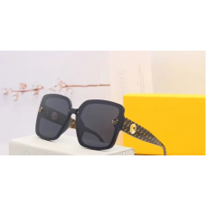 Брендові жіночі сонцезахисні окуляри Fendi (30078) black