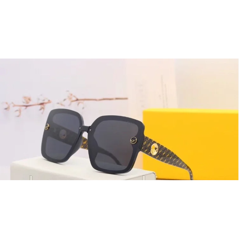 Брендові жіночі сонцезахисні окуляри Fendi (30078) black