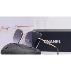 Жіночі стильні сонцезахисні окуляри (17251) grey