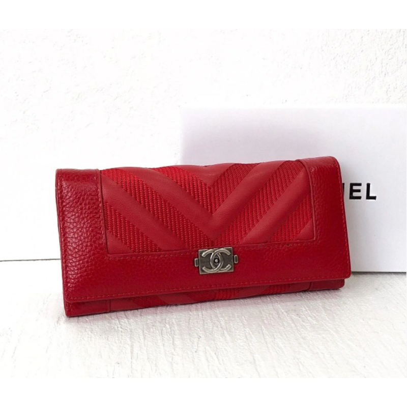 Жіночий шкіряний червоний гаманець (9357)