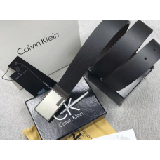 Чоловічий шкіряний ремінь в подарунковій упаковці (460)