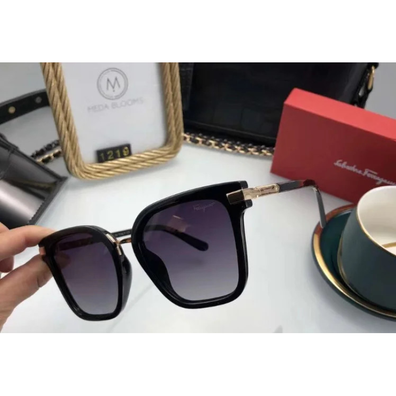 Жіночі стильні окуляри від сонця SF (1219) чорні Жіночі стильні окуляри від сонця SF (1219) чорні