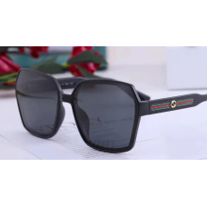 Жіночі стильні окуляри з поляризацією (30110)