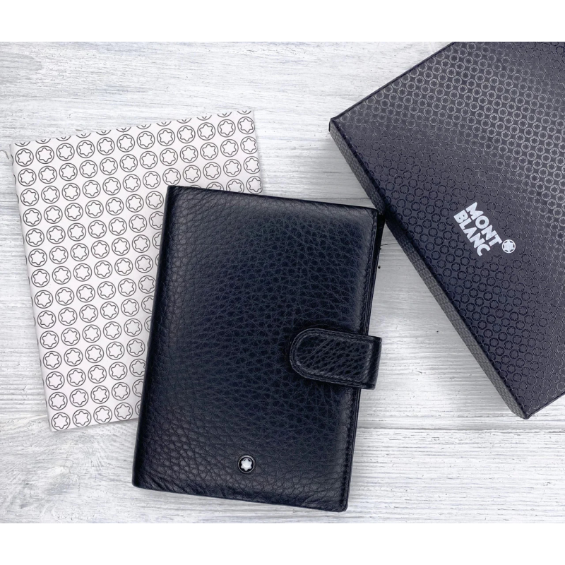 Чоловіча брендова обкладинка для паспорта MB (8204) black leather