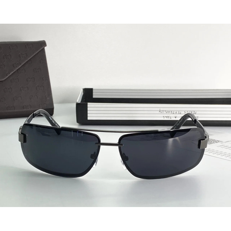 Чоловічі сонцезахисні окуляри c поляризацією (504)